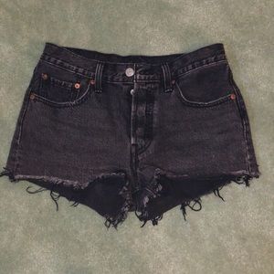 Levi’s 501 Cutoff shorts